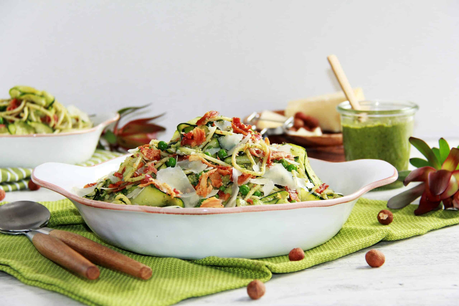 Creamy Zucchini & Sandalwood Nut Pesto Pasta