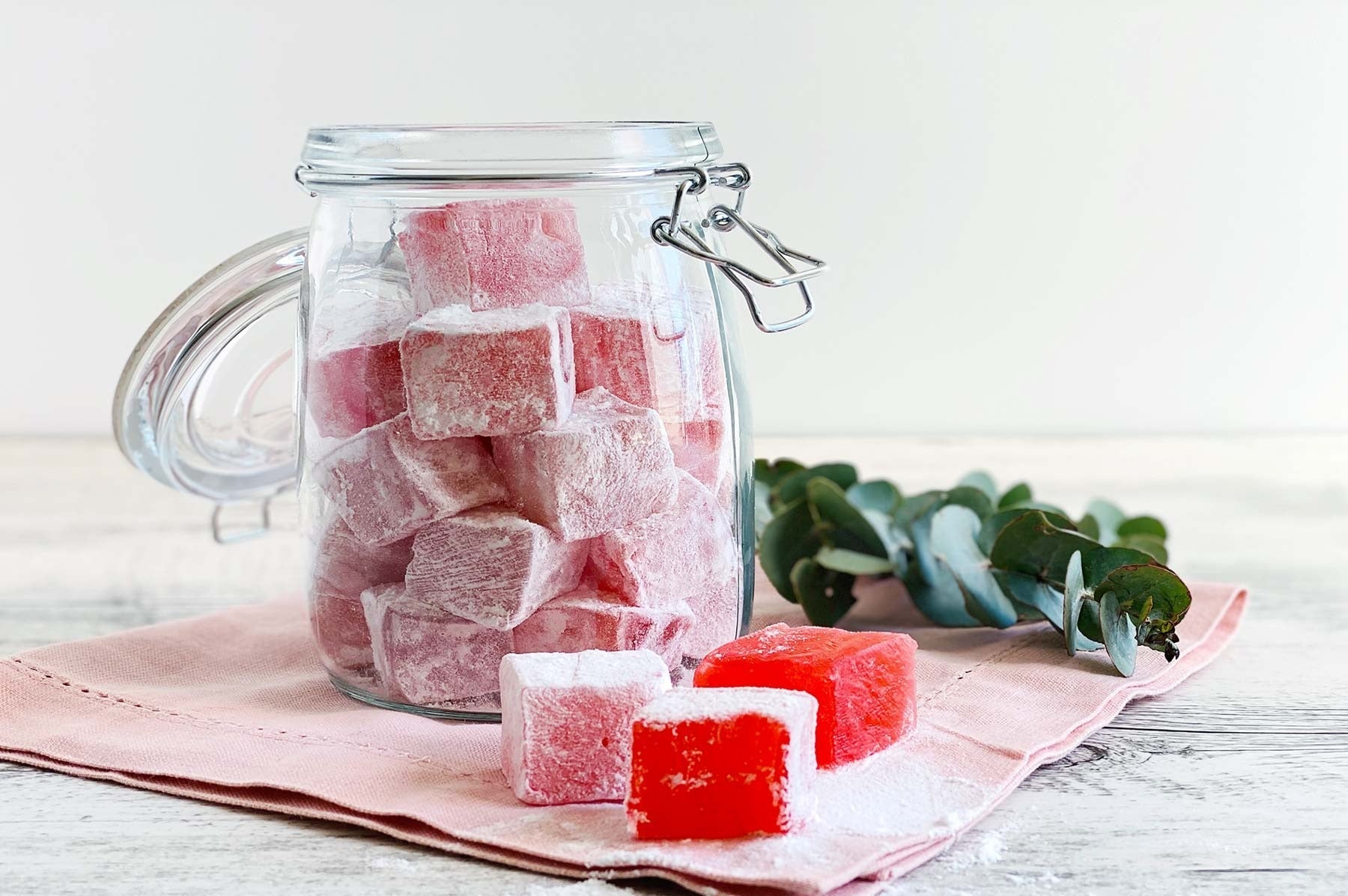 Strawberry Gum Turkish Delight